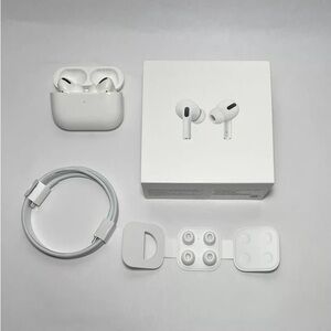 Apple AirPod pros